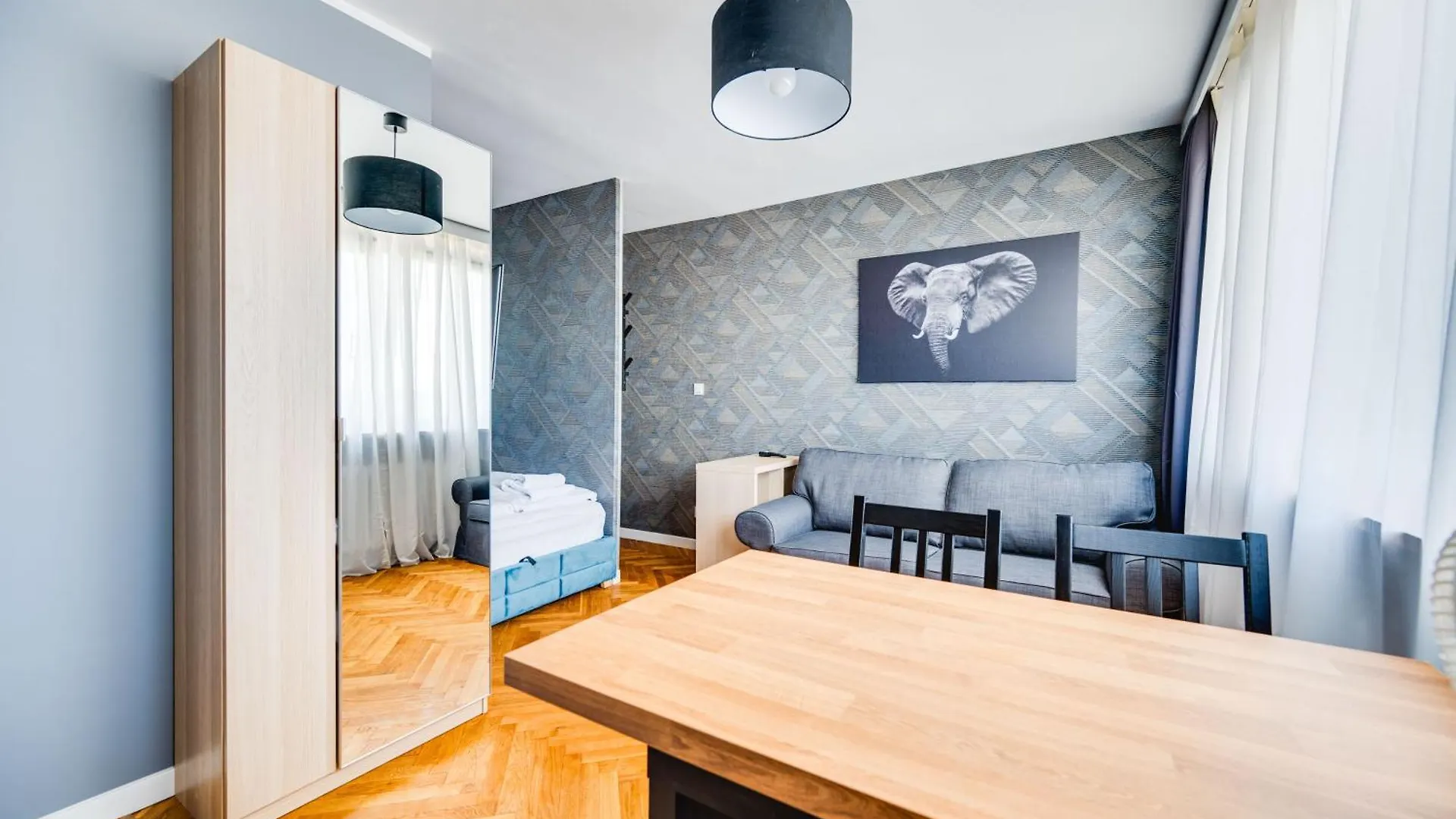 Aleja Grunwaldzka 92-98 By Homeprime Gdansk Poland